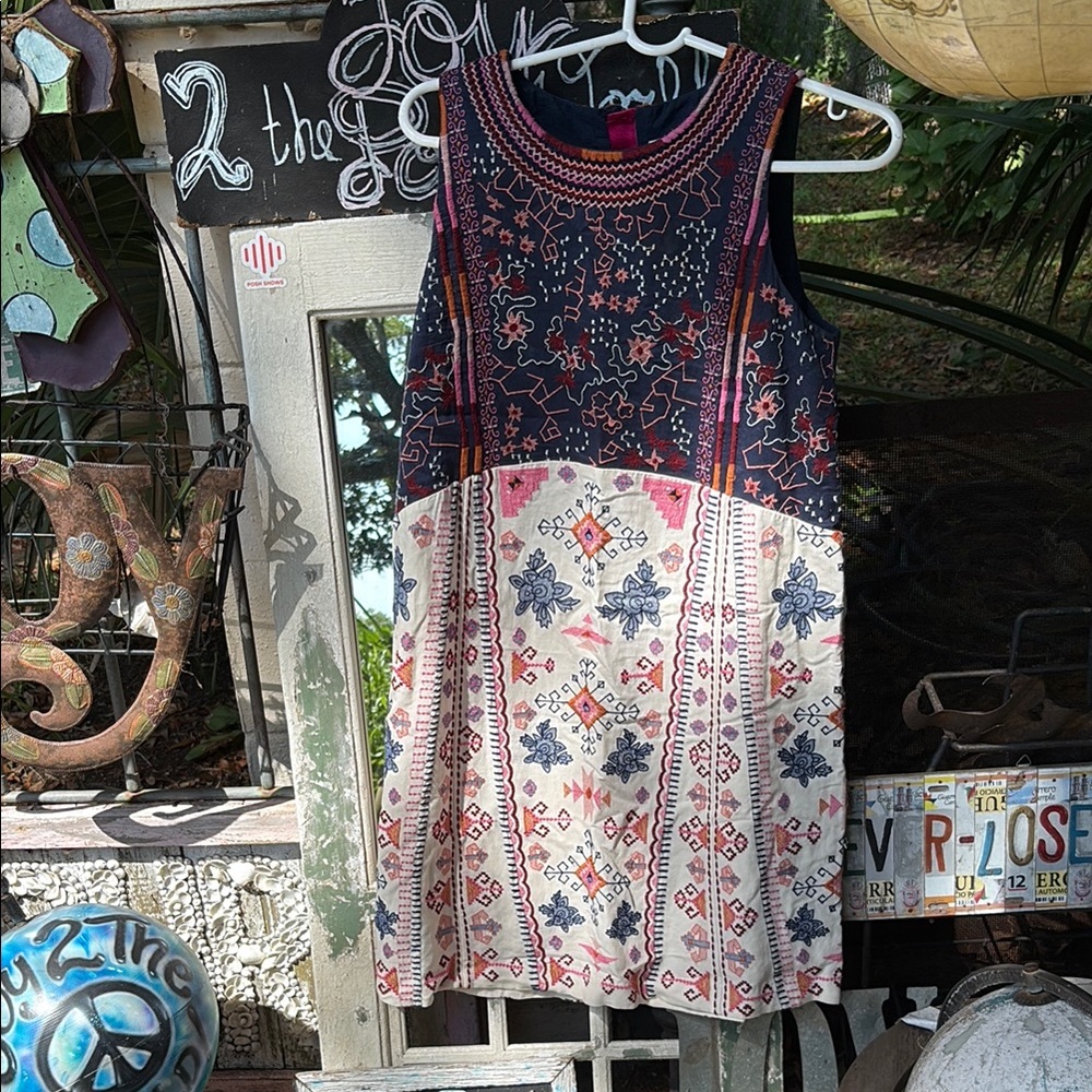 Anthropologie Sleeveless Crew Neck Sundress embroidered floral